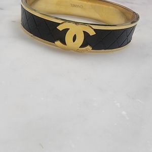 Black and Gold Bracelet